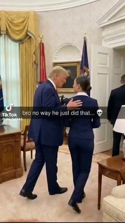 This is a better view of Trump patting the butt of a female Secret Service agent and getting extremely close to her which is normally defined as sexual harassment! This needs to be investigated immediately by the Oversight Committee! What has happened that we didn’t see! 🤬 pic.twitter.com/cQbjHb3lv2