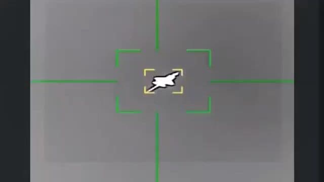 Iran just released footage reportedly showing one of its air defense systems successfully hitting an American F-35. pic.twitter.com/lWxzJsw5PN